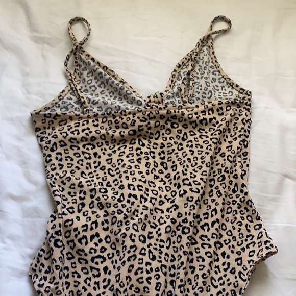 Leopard cheetah print bodysuit - Picture 4 of 4